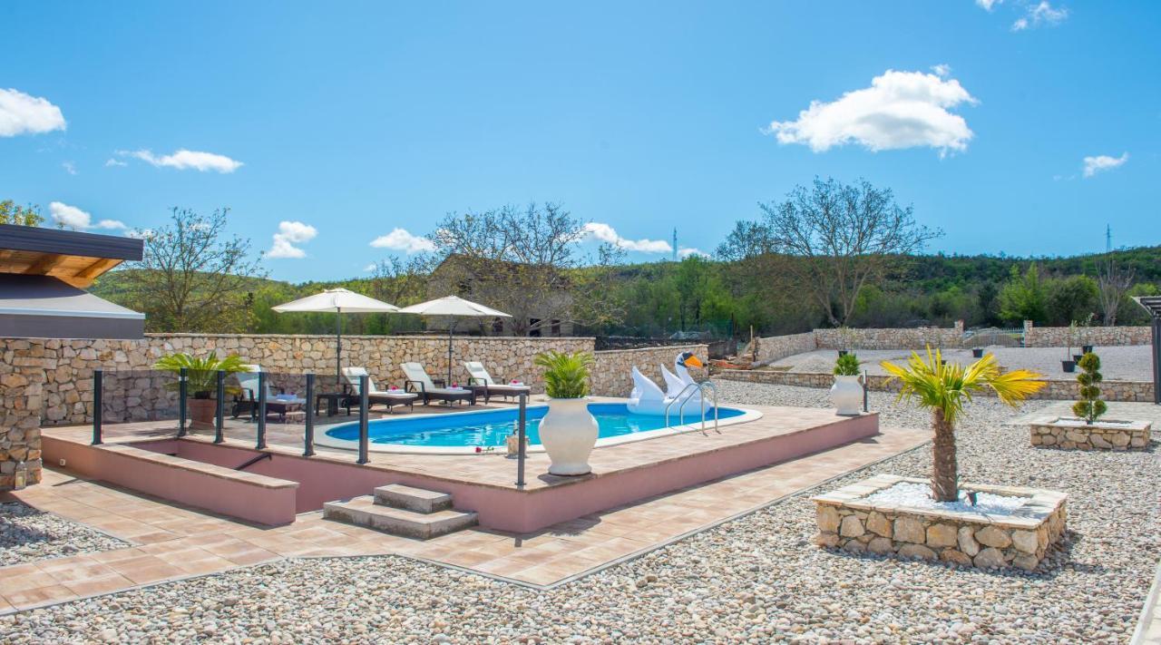 Villa Plavota Ljubuski Luaran gambar
